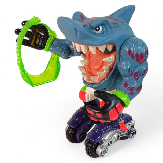 STREET SHARKS STREEX ROLLER BLADES MATTEL 1995