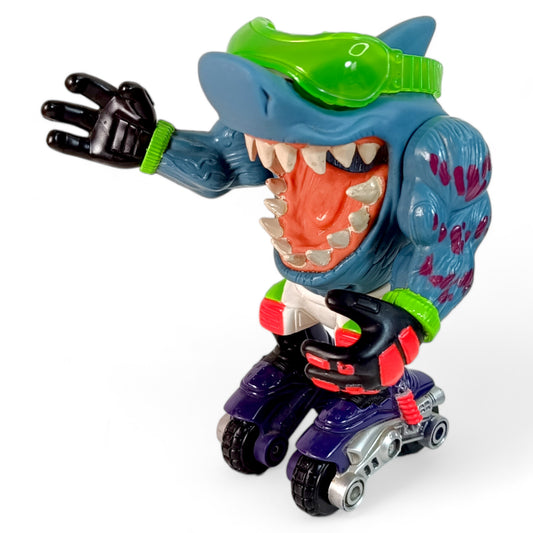 STREET SHARKS STREEX ROLLER BLADES MATTEL 1995