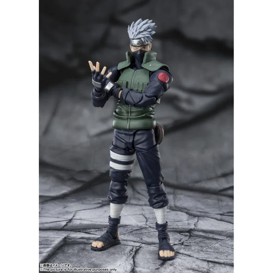 FIGURA HATAKE KAKASHI THE FAMED SHARINGAN HERO - NARUTO SHIPPUDEN - S.H. FIGUARTS BANDAI SPIRITS TAMASHII NATIONS 15CM (RE-RUN)
