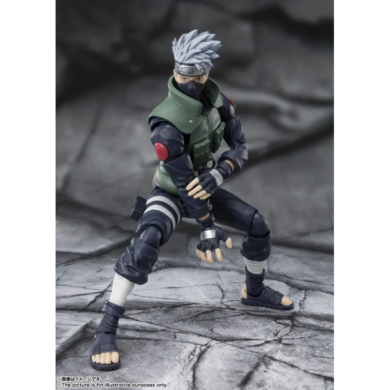 FIGURA HATAKE KAKASHI THE FAMED SHARINGAN HERO - NARUTO SHIPPUDEN - S.H. FIGUARTS BANDAI SPIRITS TAMASHII NATIONS 15CM (RE-RUN)