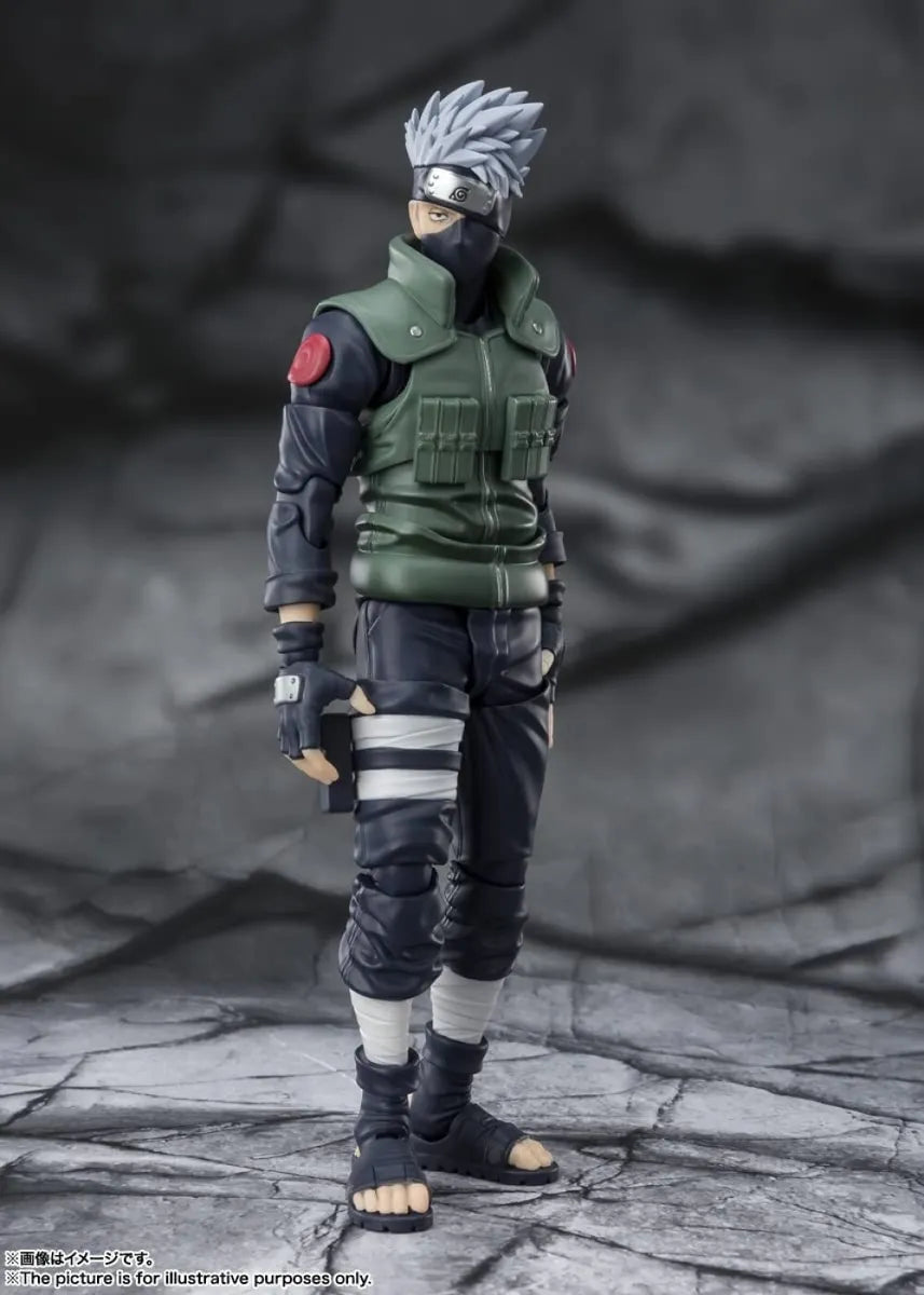 FIGURA HATAKE KAKASHI THE FAMED SHARINGAN HERO - NARUTO SHIPPUDEN - S.H. FIGUARTS BANDAI SPIRITS TAMASHII NATIONS 15CM (RE-RUN)