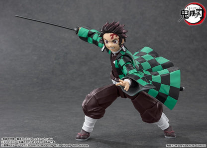 FIGURA TANJIRO KAMADO - KIMETSU NO YAIBA / DEMON SLAYER - S.H. FIGUARTS