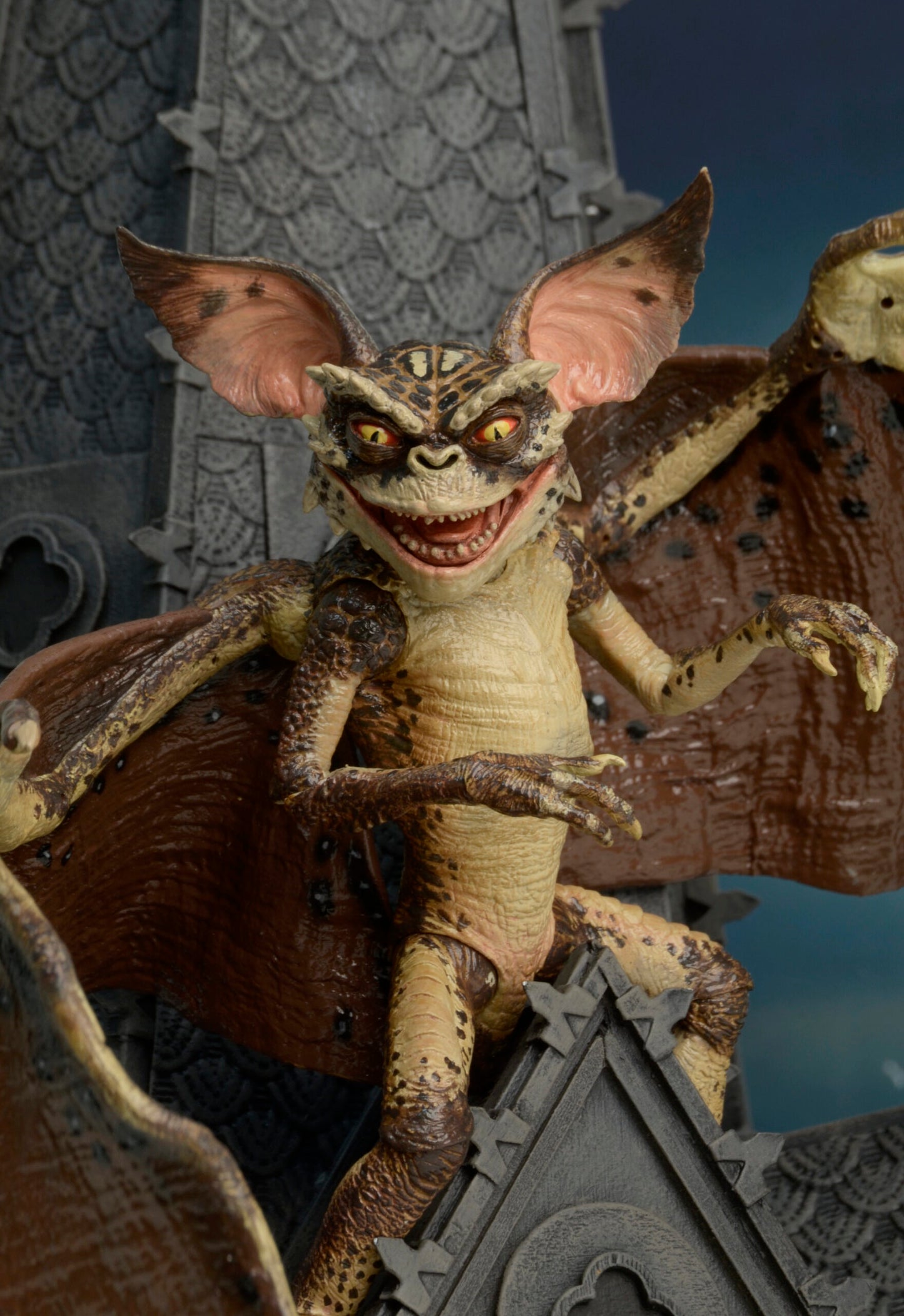 NECA - GREMLINS 2 BAT GREMLIN DELUXE ACTION FIGURE