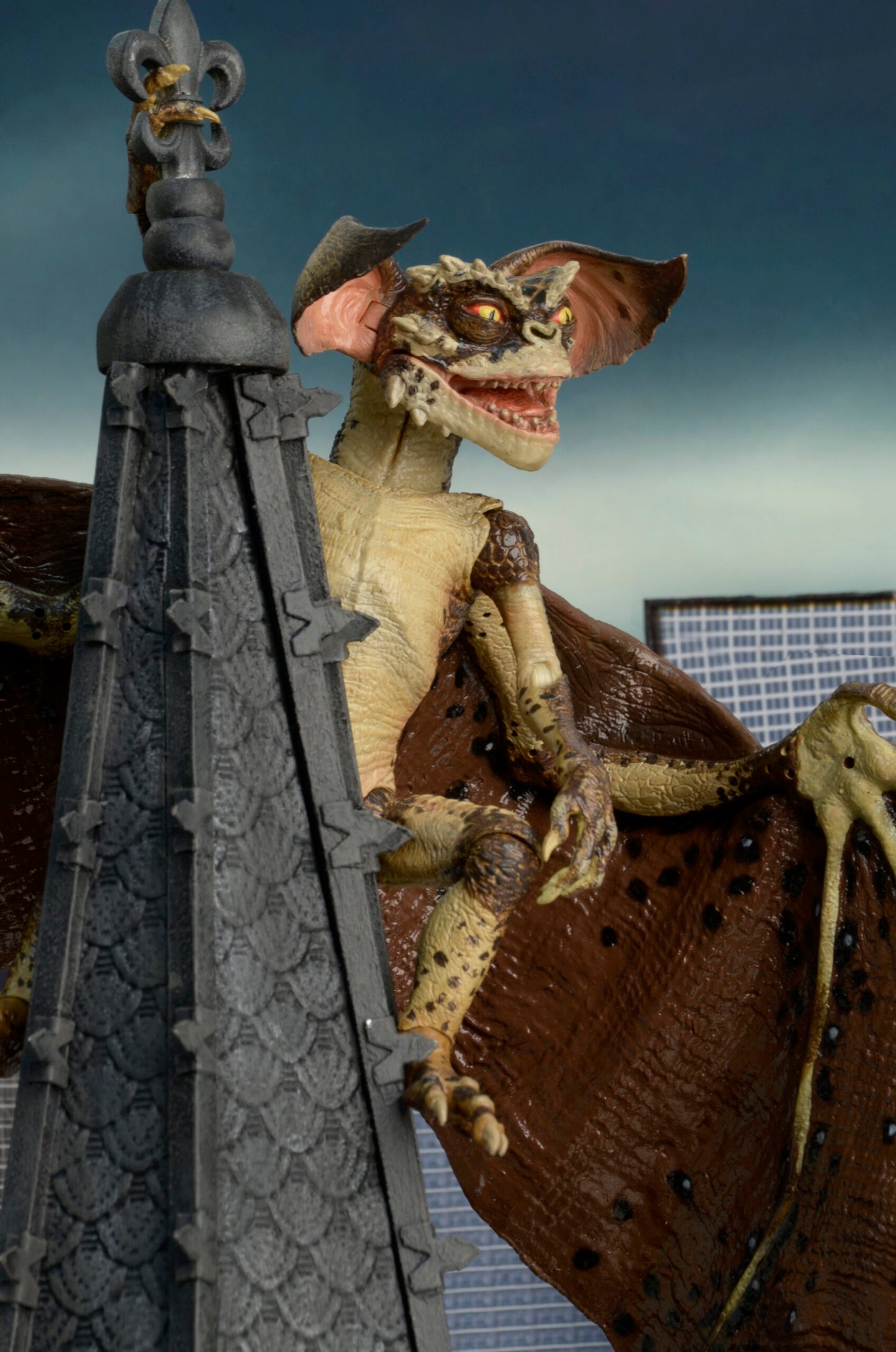 NECA - GREMLINS 2 BAT GREMLIN DELUXE ACTION FIGURE