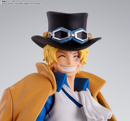 FIGURA ONE PIECE SABO REVOLUTIONARY ARMY CHIEF OF STAFF S.H. FIGUARTS BANDAI SPIRITS TAMASHII NATIONS