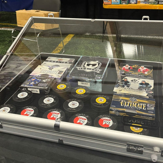 DISPLAY EXPOSITOR MALETIN TCG - EVORETRO